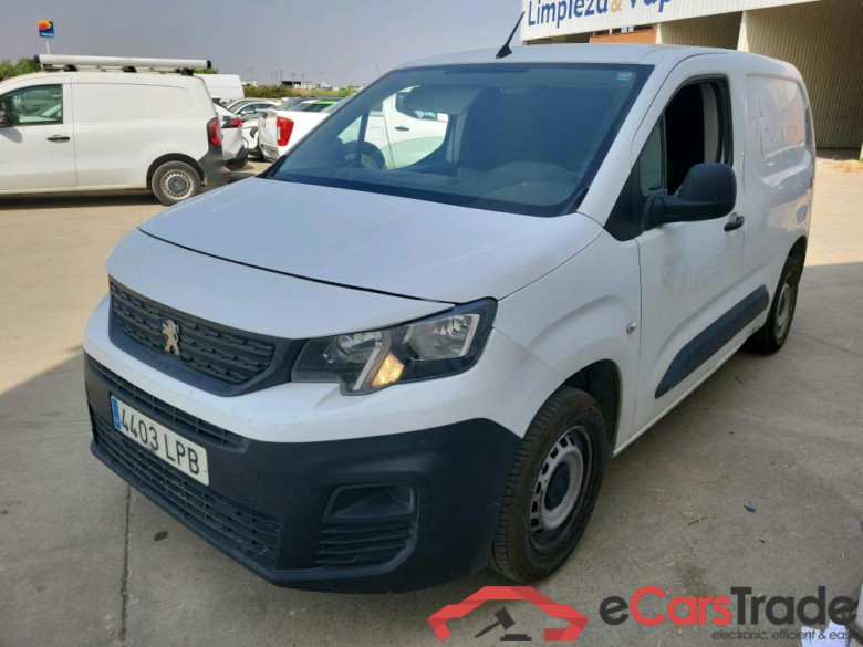 PEUGEOT Partner / 2018 / 3P / furgón derivado de turismo Pro Standard 600kg BlueHDi 73kW #1
