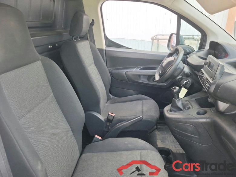 PEUGEOT Partner / 2018 / 3P / furgón derivado de turismo Pro Standard 600kg BlueHDi 73kW #6