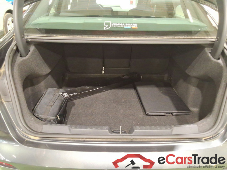 AUDI A3 BERLINE 1.5 TFSI 35 110KW S LINE #3