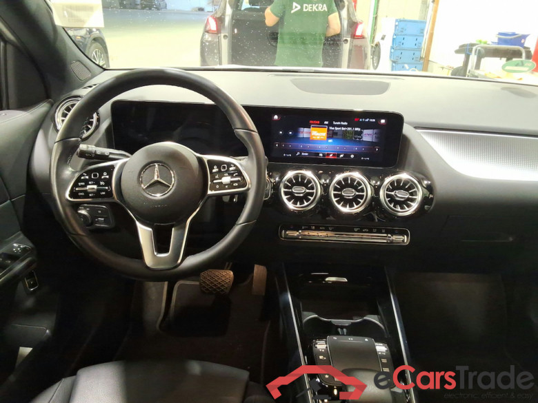 MERCEDES-BENZ GLA 1.3 GLA 250 E DCT BUSINESS SOLUTION #6