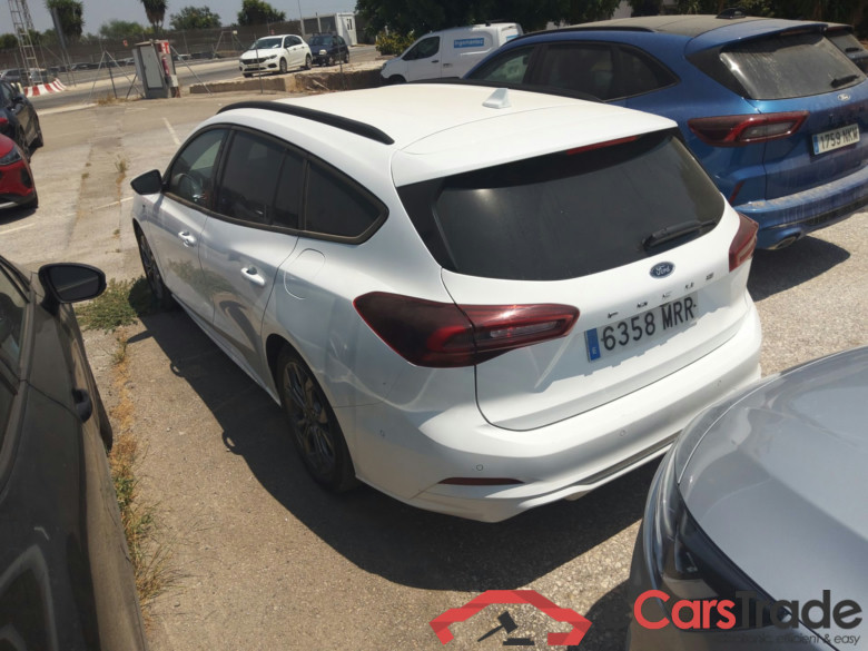 FORD Focus SPORTBREAK 1.0 Ecoboost MHEV 114KW (155CV) Automát ST Line(Winterpack)