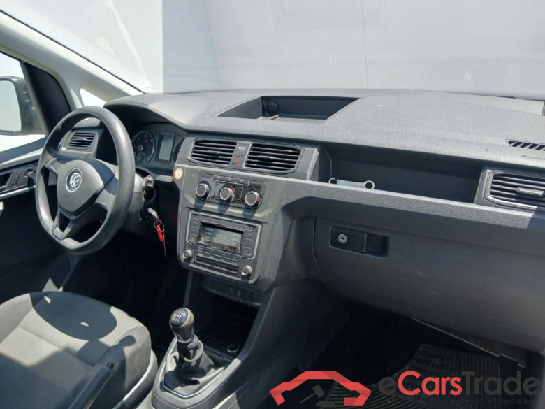 VOLKSWAGEN CADDY 4p 4G monovolumen compacto Kombi 2.0 TDI SCR 4MOTION BMT 122CV #3