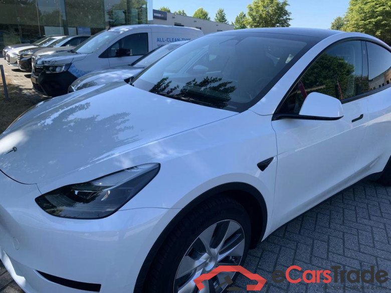 TESLA Model Y 72.5 kWh Dual Motor Performance (377 kW) #1