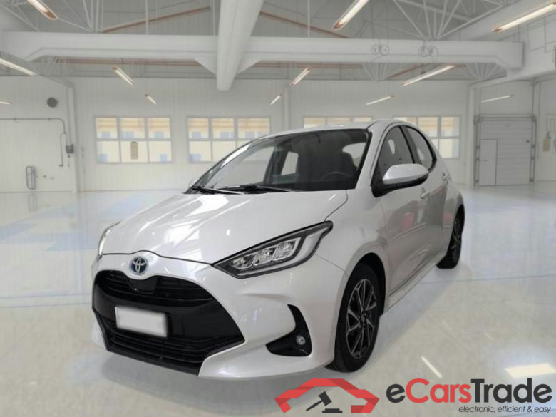 TOYOTA YARIS / 2020 / 5P / BERLINA HYBRID TREND MY21 #1