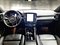 preview Volvo XC40 #2