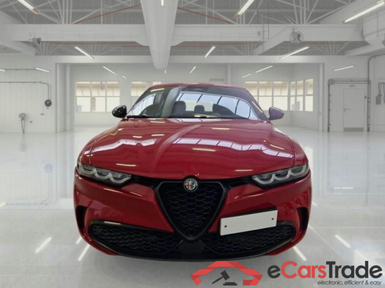 ALFA ROMEO TONALE / 2022 / 5P / SUV 1.3 280CV PLUG IN HYBRID AT6 VELOCE Q4 #6