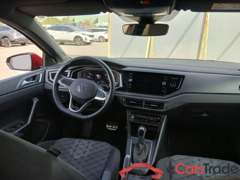 VOLKSWAGEN Polo / 2021 / 5P / berlina con portón R-Line 1.0 TSI 81kW (110CV) DSG #3