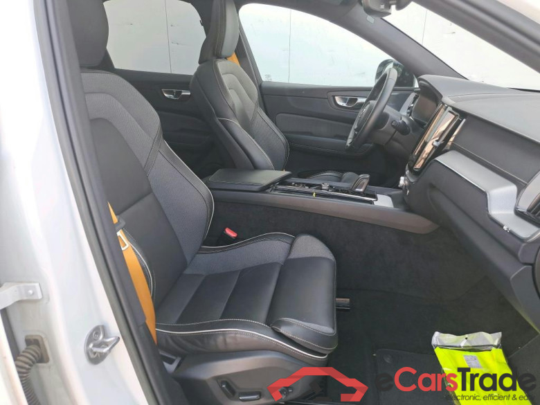 VOLVO XC60 2.0 T8 AWD Recharge Polestar Auto #6