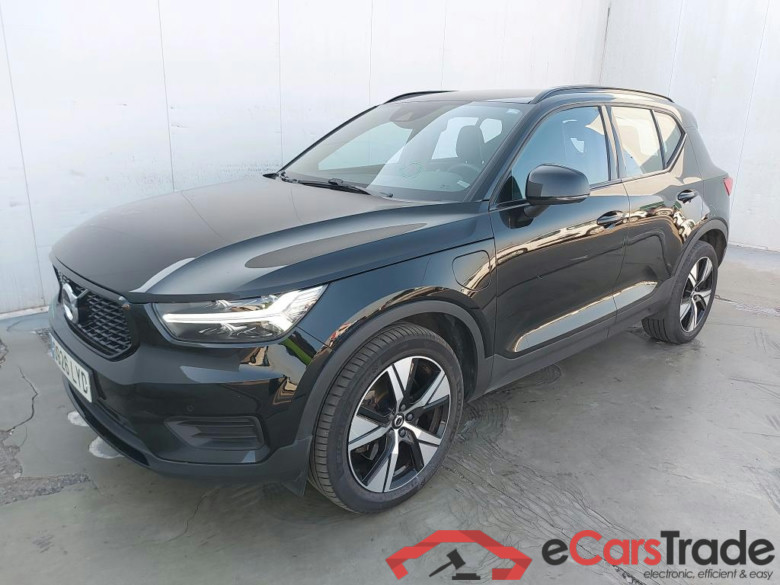 VOLVO XC40 / 2017 / 5P / todoterreno 1.5 T4 Twin Recharge R-Design Auto #1