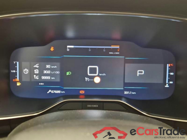 CITROEN C5 AIRCROSS / 2022 / 5P / SUV BLUEHDI 130 SeS FEEL PACK EAT8 #4