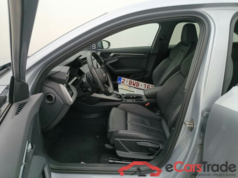 Audi A3 Berline 2.0 TDi 30 85kW S tronic Attraction B.E. 4d #3