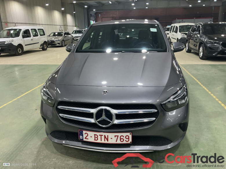 MERCEDES-BENZ B-CLASS 1.3 B 180 BUSINESS SOLUTION #2