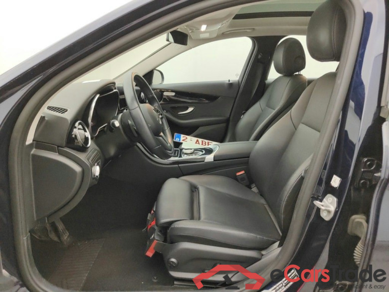Mercedes-Benz C-Klasse Berline C 180 d Business Solution Aut. 4d #3