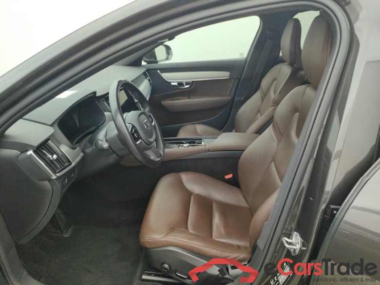 Volvo V90 D4 120kW Geartronic Momentum Pro 5d #3
