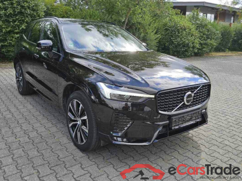 Volvo XC60 (03.2017->) DE - SUV5 B5 (Benzin) AWD EU6d, Ultimate Dark Mild-Hybrid, (Facelift) 2022 - 202 #2