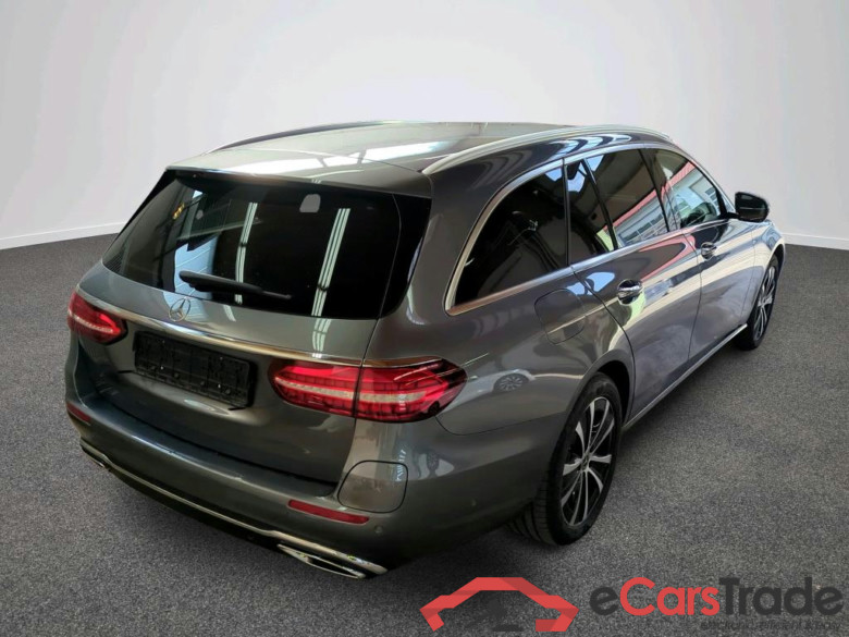 E -Klasse T-Modell E 300 de 4Matic (213.211)Avantgarde 2.0 225KW AT9 E6d #3
