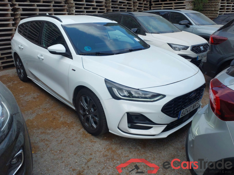 FORD FOCUS_SW SPORTBREAK 1.0 ECOBOOST 125CV MHEV 6 VELOCIDADES ST Line(Winterpack) #1
