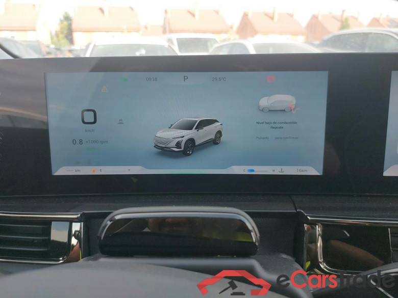 5 / 2024 / 5P / todoterreno Premium 1.6 TGDI 108kW (145cv) Carbon Black (AC) #4
