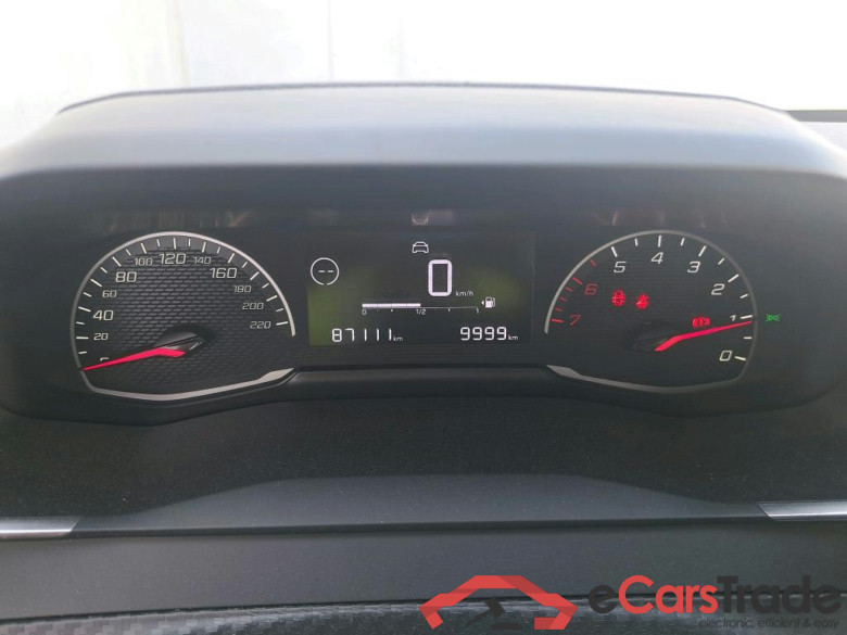 PEUGEOT 208 / 2019 / 5P / berlina con portón PureTech 55kW (75CV) Active #4