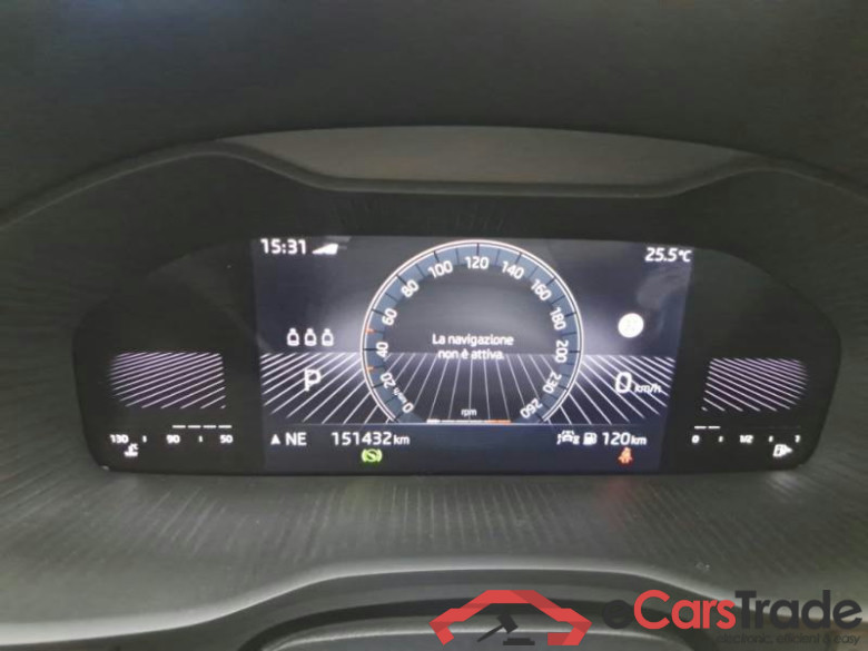 SKODA KODIAQ / 2021 / 5P / SUV 2.0 TDI 110KW STYLE DSG 4WD 5P #4