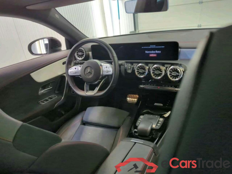 MERCEDES-BENZ CLA-klasse Shooting Brake 250 e AMG Line #3