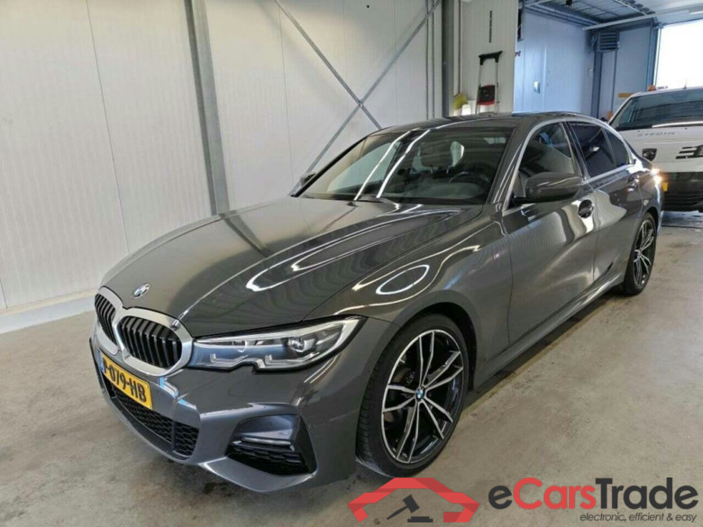 BMW 3-serie 318i BnsEdPl #1