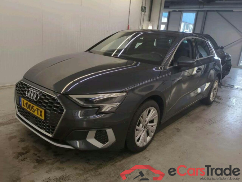 AUDI A3 Sportback 30 TFSI Adv edition