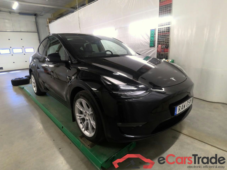 Tesla Model Y Long-Range AWD #2