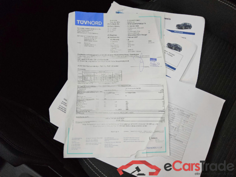 Kuga Titanium 1.5 EcoBlue 88KW AT8 E6d #3