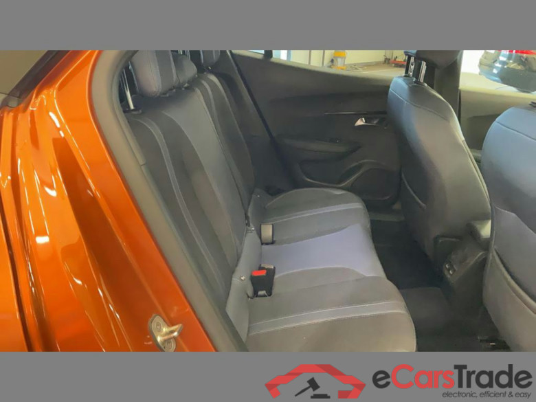 PEUGEOT 2008 1.2 PureTech Allure S&S #5