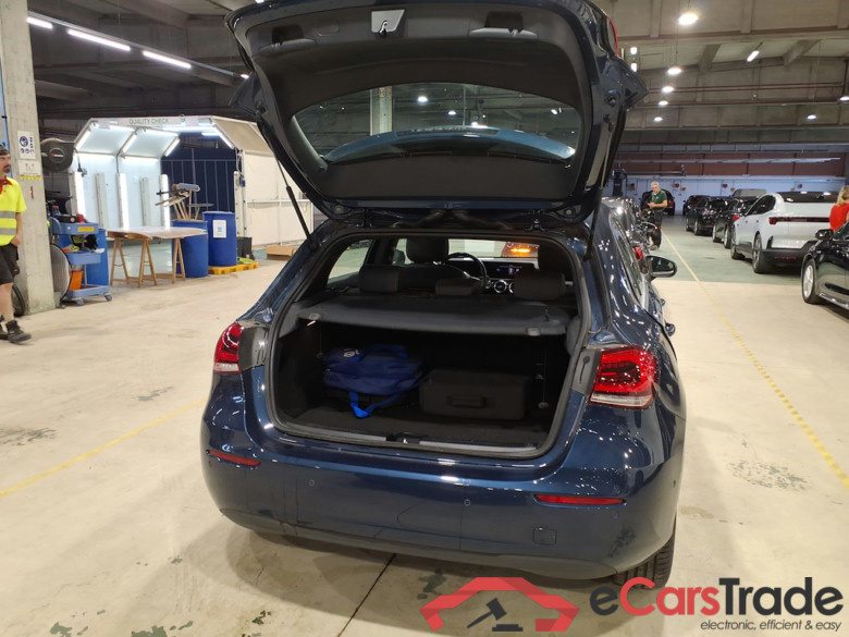 MERCEDES-BENZ A-CLASS 1.3 A 250 E DCT BUSINESS SOLUTION #3