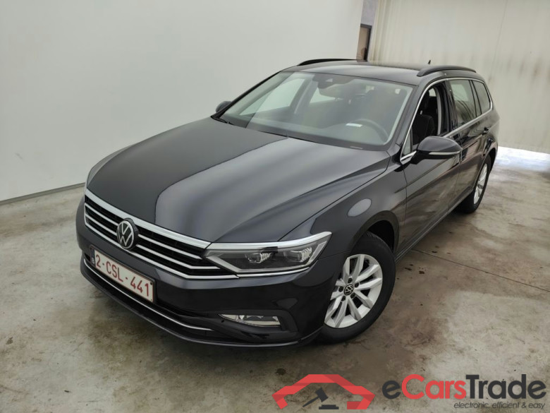 Volkswagen Passat Variant 2.0 TDI 90kW DSG Style Business 5d #1