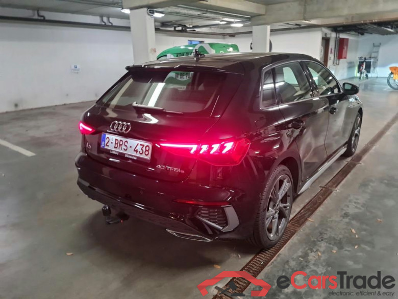 AUDI - AUD A3 SB 40 TFSI e 204PK S Line Pack Platinum & With Heated Seats & Cruise Control & Comfort Key & Park Sensors Front & Rear & Camera * HYBRID * #2