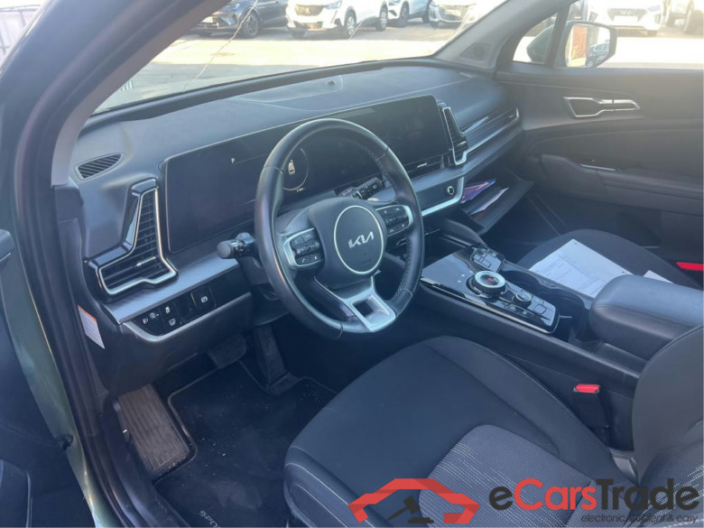 KIA Sportage / 2022 / 5P / todoterreno 1.6 T-GDi HEV 171kW (230CV) Drive 4X2 #3