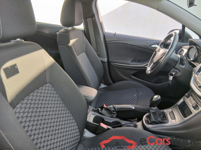 OPEL Astra / 2019 / 5P / berlina con portón 1.5D DVC 77kW (105CV) Edition #6