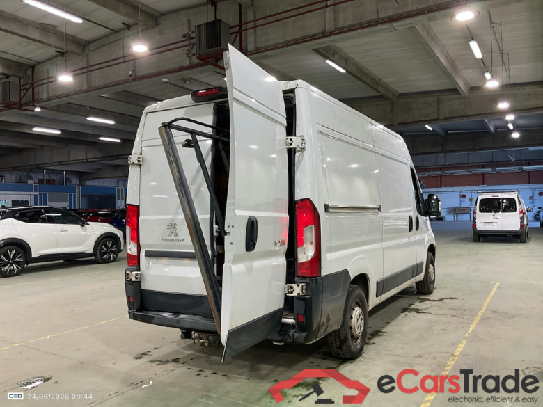PEUGEOT Boxer 2.2 BLUEHDI S-S 140 ASPHALT 333 L2H2 #4