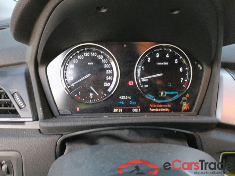 BMW Serie 2 Active Tourer/2018/5P/monovolumen compacto 225xe iPerformance #4