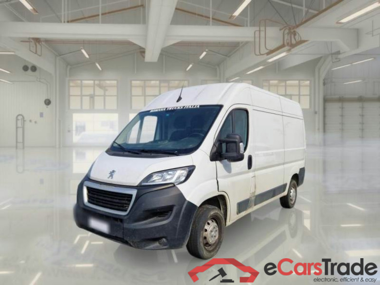 PEUGEOT BOXER / 2014 / 4P / FURGONE 333 L2H2 2.2 BLUEHDI 140CV SeS #1