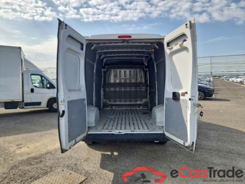 PEUGEOT BOXER / 2014 / 4P / FURGONE 333 L2H2 2.2 BLUEHDI 140CV SeS #5