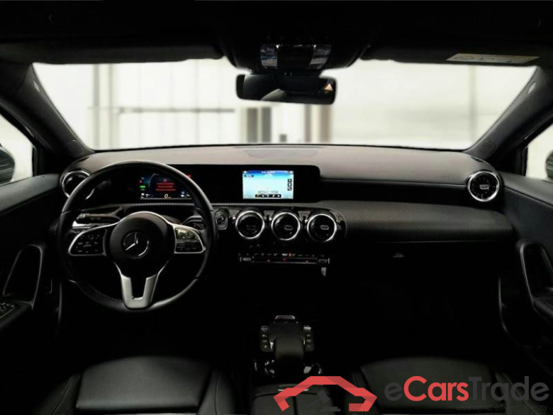 MERCEDES-BENZ CLASSE A / 2018 / 5P / BERLINA A 250 E EQ-POWER AUTO BUSINESS EXTRA #3