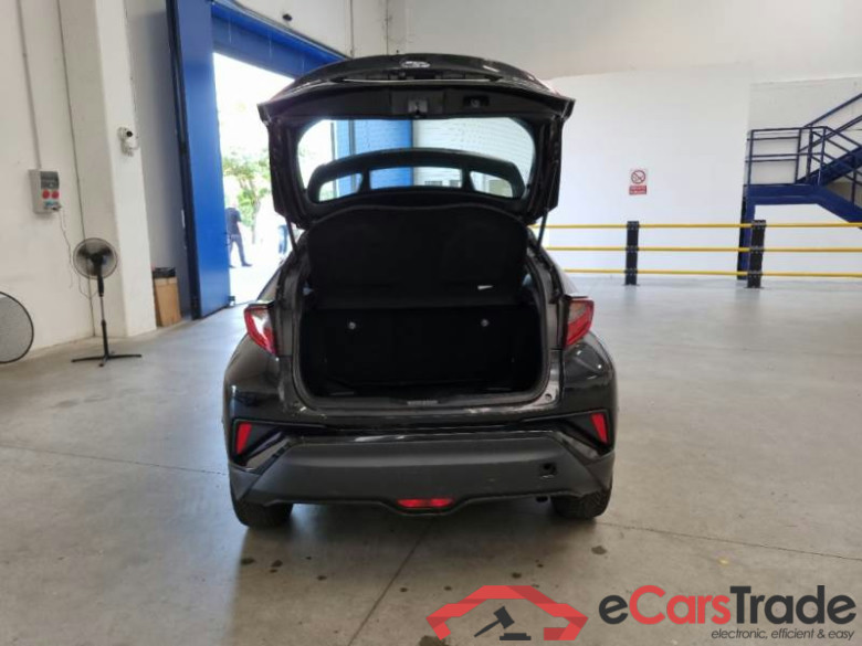 TOYOTA C-HR / 2019 / 5P / SUV 1.8H (122CV) E-CVT ACTIVE #5