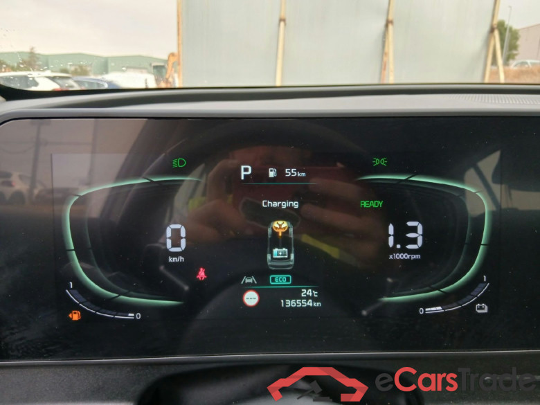 KIA Sportage / 2022 / 5P / todoterreno 1.6 T-GDi HEV 171kW (230CV) Drive 4X2 #4