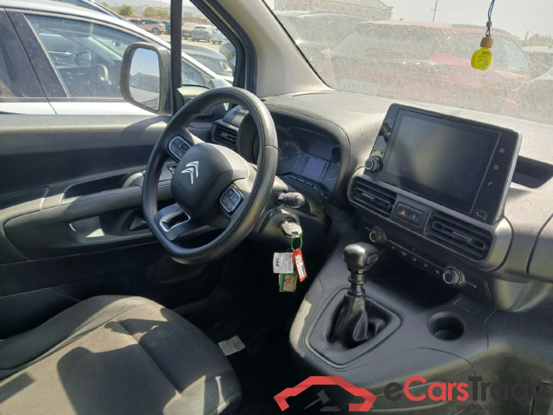 CITROEN Berlingo / 2018 / 3P / furgón derivado de turismo Talla M BlueHDi 100 CONTROL #3