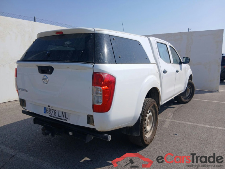 NISSAN Navara / 2015 / 4P / pickup Doble Cab. 2.3dCi 120kW(160CV) Visia #2