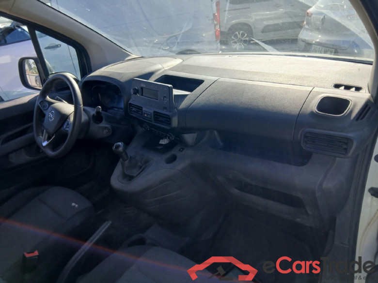 OPEL Combo / 2018 / 3P / furgón derivado de turismo 1.5 TD 56kW (75CV) Express L H1 650kg #3