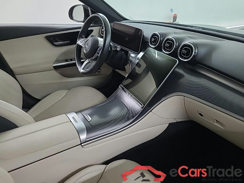 MERCEDES-BENZ C-Klasse Limousine C 180 Luxury Line 4D 125kW #6