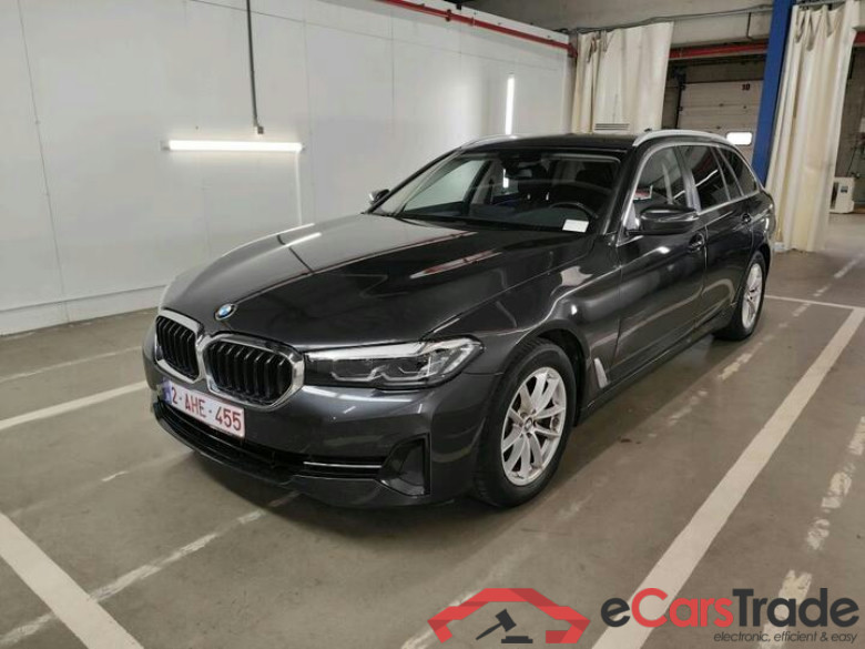 BMW 5 Reeks Touring 5 Reeks Touring 518d Aut. (100 kW) 100kW/136pk  5D/P Auto-8 #1