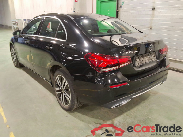 MERCEDES-BENZ CLASS A SEDAN (V177) A 250 e PHEV Business Solution #2