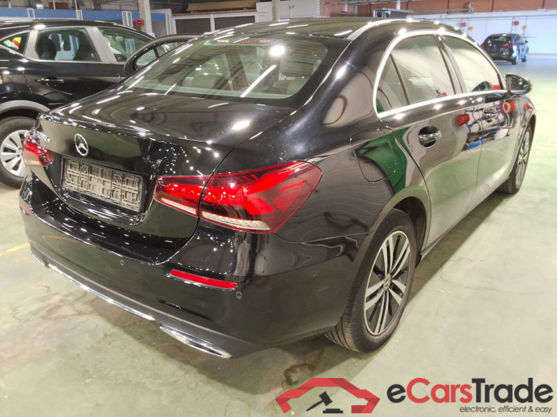 MERCEDES-BENZ CLASS A SEDAN (V177) A 250 e PHEV Business Solution #4