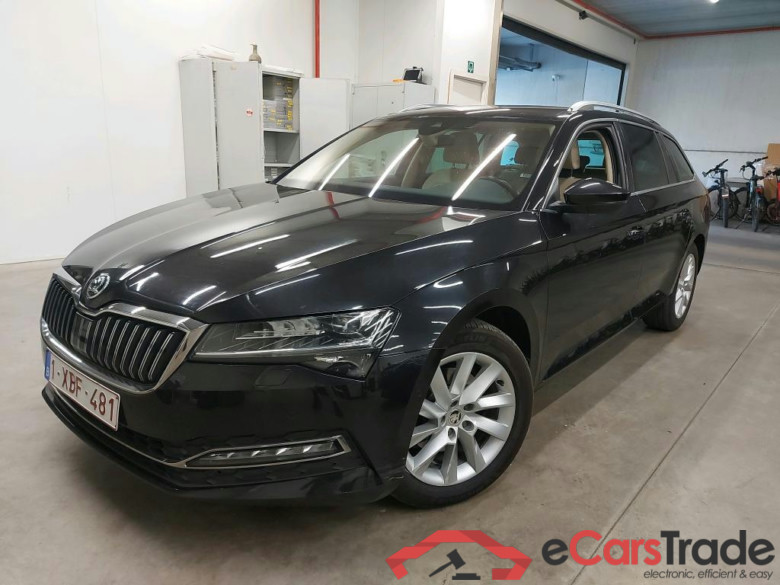 SKODA - SKO SUPERB COMBI CRTDI 150PK DSG7 Style Pack Safety & Style Premium II & Corporate Plus & Matrix LED & Adaptive Cruise & Safety Pack